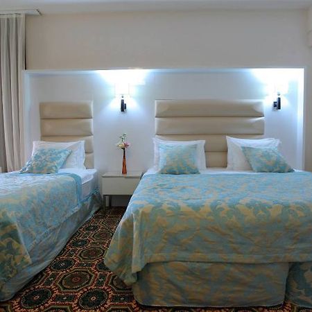 Hotel Romanita Baia Mare Zewnętrze zdjęcie